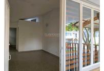 Casas, Venta, Primero de Mayo - $870.000.000