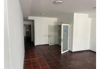 Oficinas y Consultorios, Alquiler, San Vicente - $4.500.000