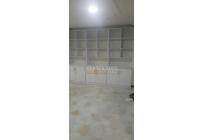 Oficinas y Consultorios, Alquiler, San Vicente - $3.800.000