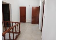 Oficinas y Consultorios, Alquiler, Versalles - $1.800.000