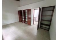 Oficinas y Consultorios, Alquiler, Versalles - $1.800.000