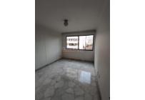 Apartamentos, Alquiler, Versalles - $2.800.000