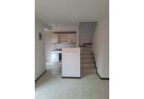 Casas, Alquiler, La Espadaña - $2.100.000