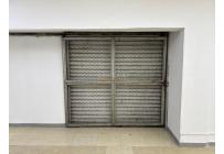 Locales y Bodegas, Alquiler, Versalles - $12.000.000