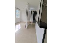 Apartamentos, Venta, Primero de Mayo - $180.000.000