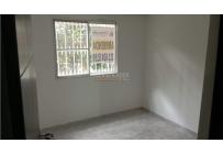 Apartamentos, Alquiler, Primero de Mayo - $1.100.000