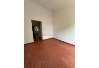 Oficinas y Consultorios, Alquiler, Cuarto de Legua - $20.000.000