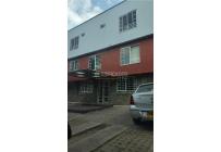 Apartaestudios, Alquiler, La Flora - $850.000