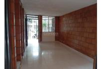 Casas, Alquiler, Valle Grande - $900.000