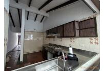 Casas, Alquiler, Ciudad Jardín - $8.000.000