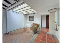 Casas, Alquiler, Ciudad Jardín - $8.000.000