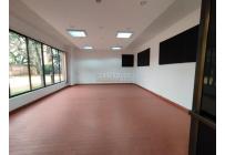 Edificios, Alquiler, Cuarto de Legua - $20.000.000