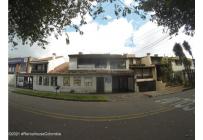 Casas, Venta, Bogotá - $1.800.000.000