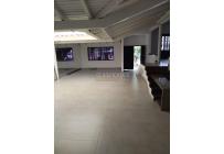Oficinas y Consultorios, Alquiler, La Flora - $5.200.000