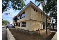 Casas, Venta, Prados del Norte - $690.000.000