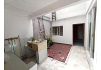 Casas, Alquiler, Miraflores - $5.500.000