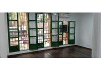 Oficinas y Consultorios, Alquiler, Versalles - $4.000.000