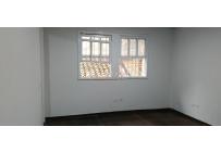 Oficinas y Consultorios, Alquiler, Versalles - $4.000.000