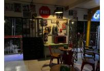 SE VENDE RESTAURANTE ACREDITADO - Negocios Establecidos