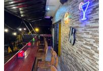 SE VENDE RESTAURANTE ACREDITADO - Negocios Establecidos