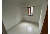 Apartamentos, Alquiler, Alcázares - $740.000