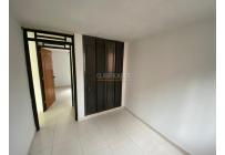 Apartamentos, Alquiler, Alcázares - $740.000