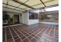Casas, Alquiler, Urbanización La Merced - $2.500.000