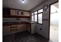 Casas, Alquiler, Urbanización La Merced - $2.500.000