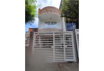 Casas, Alquiler, Calicanto - $1.500.000