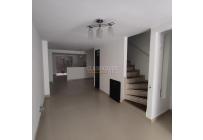 Casas, Alquiler, Calicanto - $1.500.000