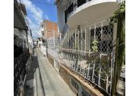 Casas, Venta, Nápoles - $240.000.000