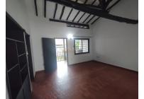 Casas, Alquiler, Giron - $1.370.000