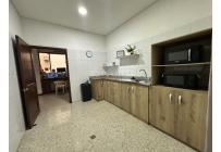 Oficinas y Consultorios, Alquiler, Centenario - $8.500.000