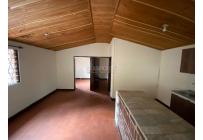 Casas, Alquiler, La Buitrera - $1.350.000