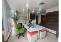 Oficinas y Consultorios, Alquiler, Versalles - $2.100.000