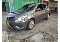 Nissan Versa 2015