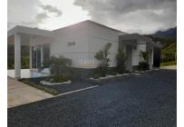 Fincas y Casas Campestres, Venta, Calima (Darién) - $2.400.000.000