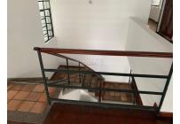 Casas, Alquiler, Centenario - $9.500.000