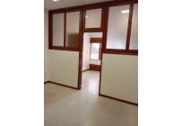 Oficinas y Consultorios, Alquiler, Ciudad Jardín - $2.700.000