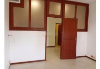 Oficinas y Consultorios, Alquiler, Ciudad Jardín - $2.700.000