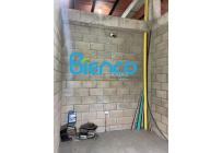 Locales y Bodegas, Alquiler, Giron - $7.000.000