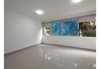 Oficinas y Consultorios, Alquiler, Santa Mónica Residencial - $2.100.000