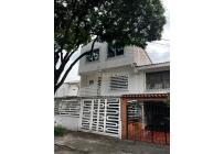 Casas, Venta, Urbanización La Merced - $1.050.000.000