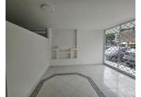 Locales y Bodegas, Alquiler, Versalles - $5.600.000