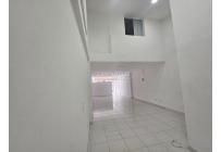 Locales y Bodegas, Alquiler, Versalles - $5.600.000