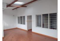 Casas, Alquiler, Las Américas - $900.000