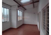 Casas, Alquiler, Las Américas - $900.000