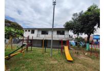 Casas, Venta, Floralia - $350.000.000