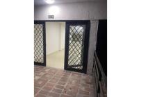 Locales y Bodegas, Alquiler, La Base - $1.700.000