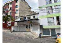 Locales y Bodegas, Alquiler, Granada - $2.200.000